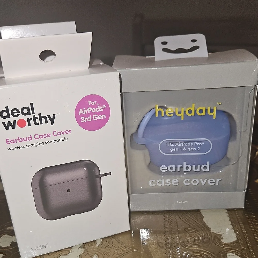 Bundle Of Ear Bud Holders, Wired Ear Buds And Ipad Mini Case NEW!